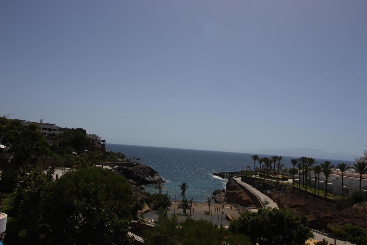 Everything You Need. All Right Here. Lägenhet Costa Adeje  Exteriör bild